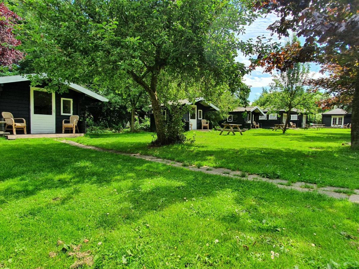 Camping De Oude Rijn Ter Aar Exterior foto
